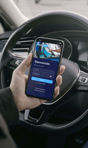 phone_mockups_car_scenes_03 phone_mockups_car_scenes_03